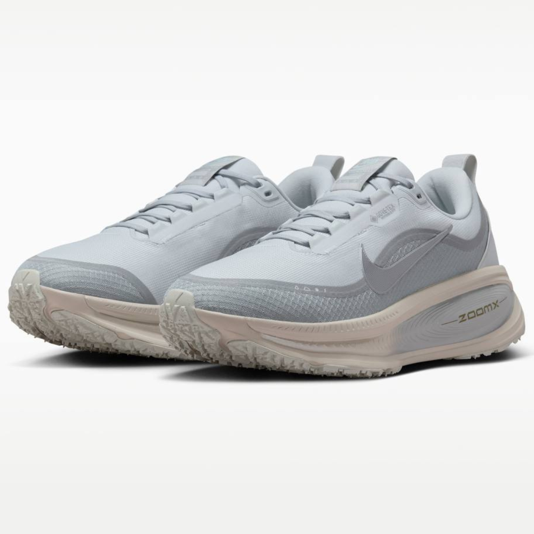 Nike Vomero 18 GORE-TEX - Cinza Metálico