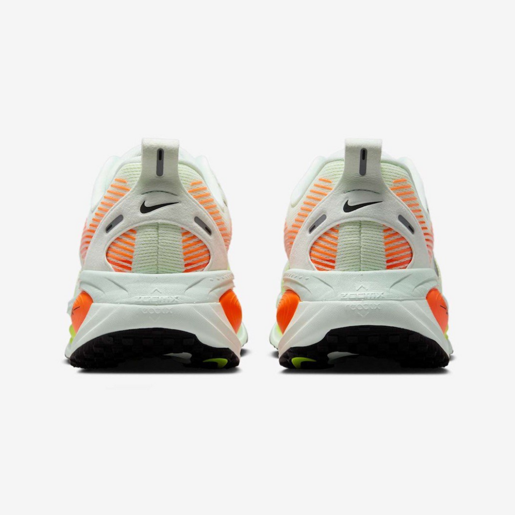 Nike Vomero 18 - Verde/Laranja