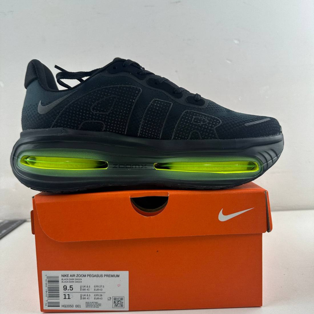 Nike Vomero Premium - Black Volt
