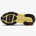 Nike Vomero 18 SE - Amarelo