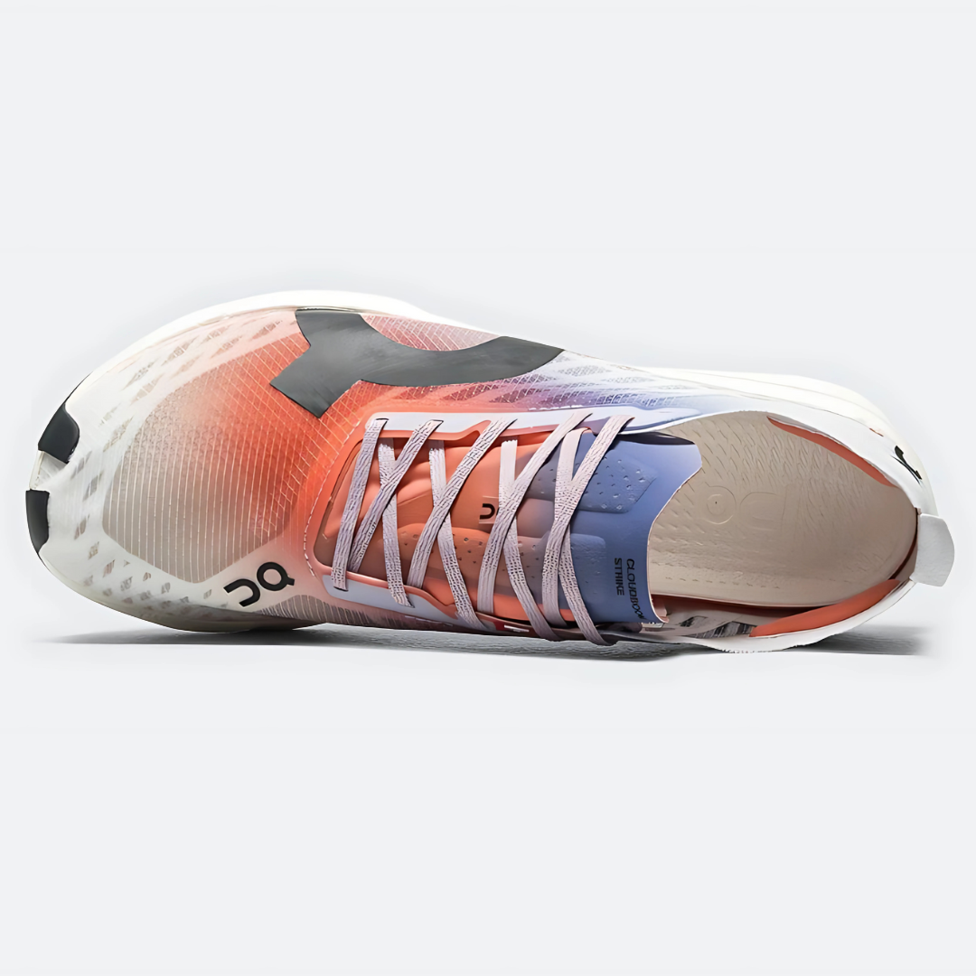 On Running Cloudboom Strike - White/Flame
