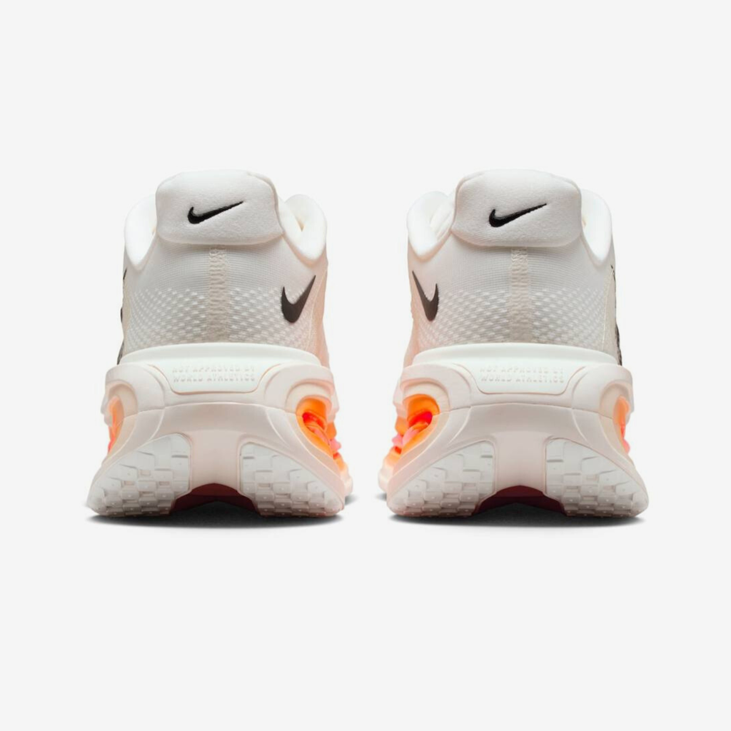 Nike Vomero Premium - Bege/Laranja